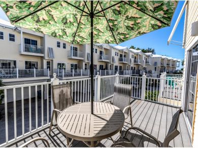 Charming Vacation Rental on Bradenton Beach. Call Today Charming Vacation Rental on Bradenton Beach. Call Today