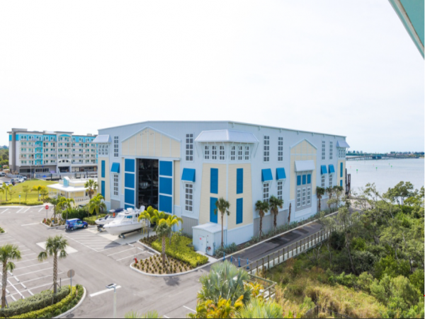 Anna Maria Waterfront Condo Sleeps 7 Guests