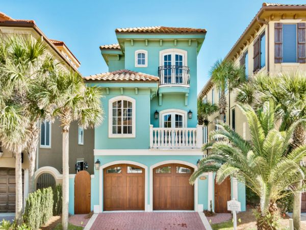 Destin Luxury Five Bedroom Vacation Home On Beach Gulf Views