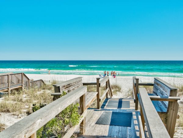 Destin Luxury Five Bedroom Vacation Home On Beach Gulf Views
