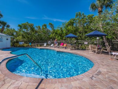 Anna Maria 2 Bedroom Vacation Condo Sleeps 4 Close to Beach