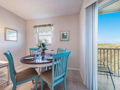 Anna Maria 2 Bedroom Vacation Condo Sleeps 4 Close to Beach