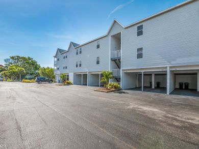 Anna Maria 2 Bedroom Vacation Condo Sleeps 4 Close to Beach