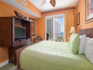 Enjoy Wonderful Gulf Views & Great Amenities.