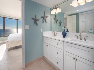Stunning Beachfront Open Concept Condo Stunning Beachfront Open Concept Condo