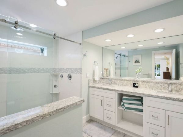 Anna Maria Vacation Rental Canal Front Beach House with Pool