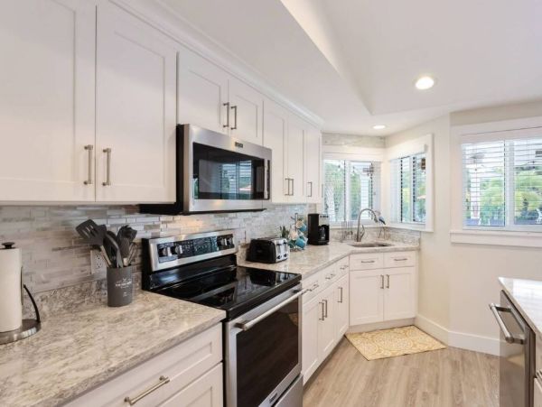 Anna Maria Vacation Rental Canal Front Beach House with Pool