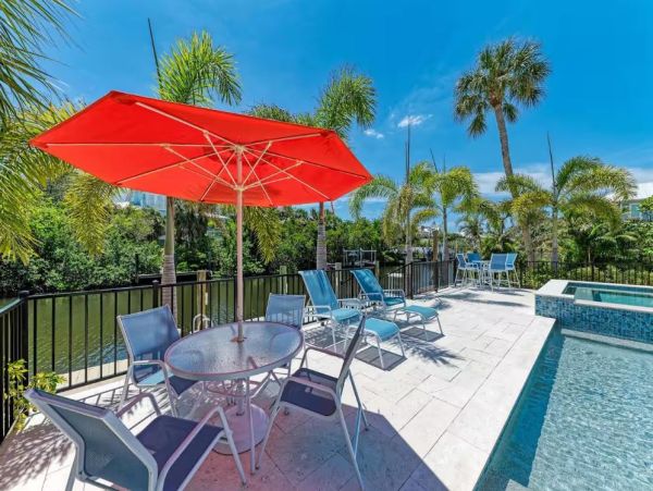 Anna Maria Vacation Rental Canal Front Beach House with Pool