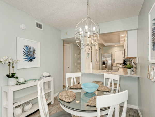 Holmes Beach Vacation Condo Two Bedrooms & Ocean Views