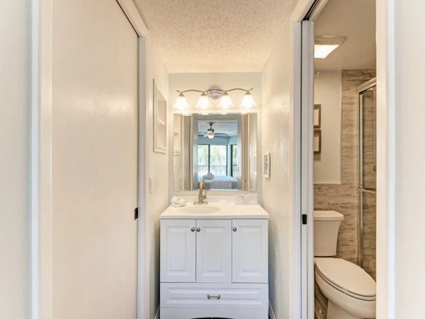 Holmes Beach Vacation Condo Two Bedrooms & Ocean Views