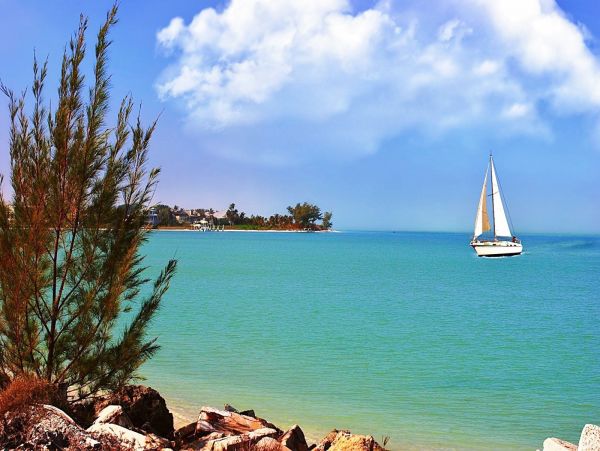 Short Walk to Beach Bradenton Vacation Condo Two Bedroom