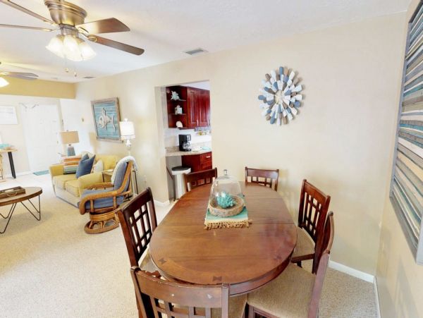 Short Walk to Beach Bradenton Vacation Condo Two Bedroom