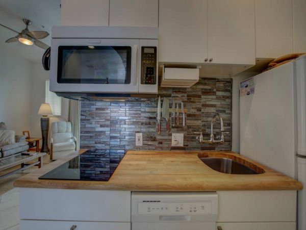 Bradenton Beach Vacation Condo One bedroom