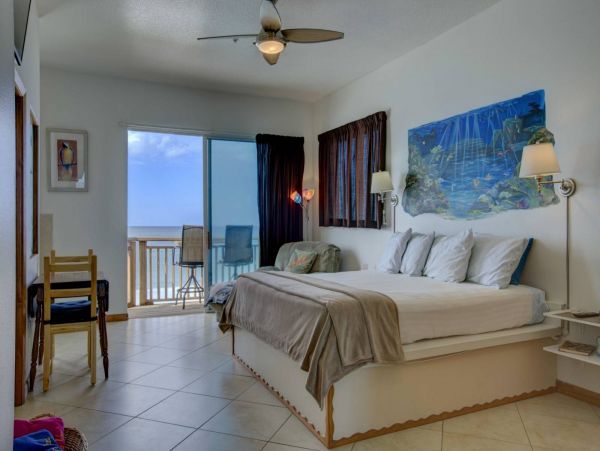 Bradenton Beach Vacation Condo One bedroom