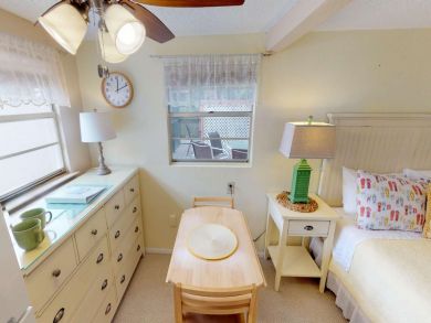 Anna Maria Island Holmes Beach Condo 929298 Anna Maria Island Holmes Beach Condo 929298