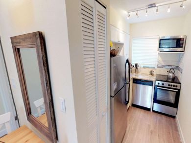 Updated Bradenton Beach Condo Updated Bradenton Beach Condo