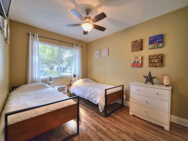 Bradenton 3 Bedroom Vacation Home With Private Pool Sleeps 6