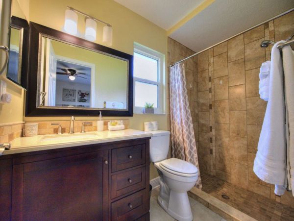 Bradenton 3 Bedroom Vacation Home With Private Pool Sleeps 6