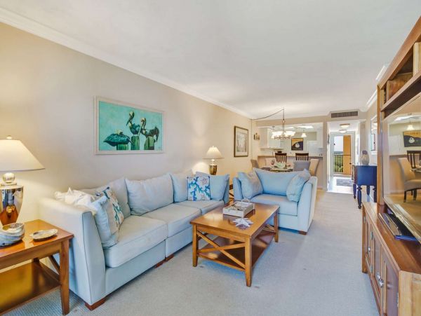 Bonita Springs Two Bedroom Beach Condo Sleeps Four Guests