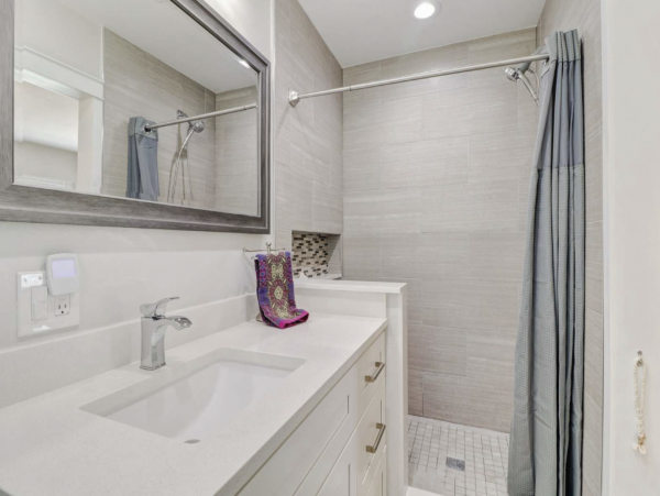 Bonita Springs Lovely Duplex Rent One or Both Sides