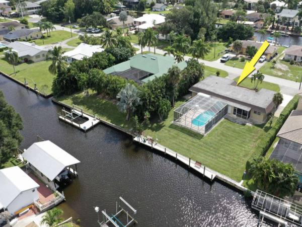 Bonita Springs Lovely Duplex Rent One or Both Sides