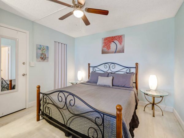 Vacation Studio Condo Sleeps 4 Guests In Bonita Springs