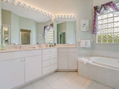 Cape Coral Home 929340