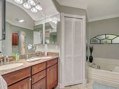 Cape Coral Home 929345