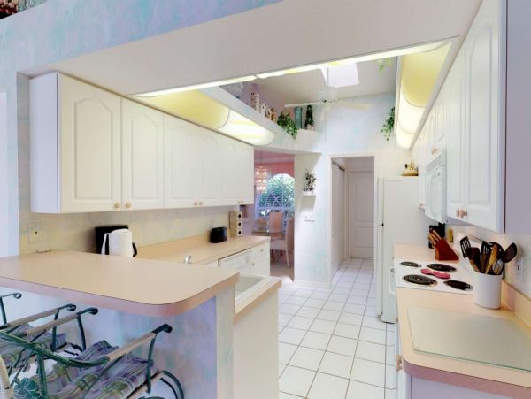 Cape Coral Vacation Pool Home with Three Bedrooms