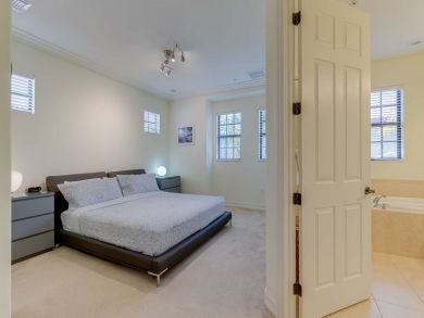 Fort Myers Home 929358