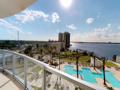 Fort Myers Condo 929359