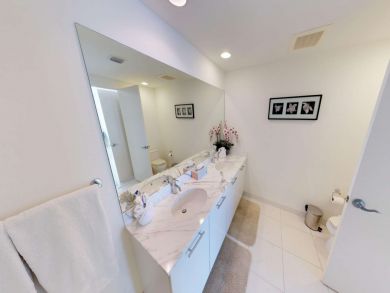 Fort Myers Condo 929359