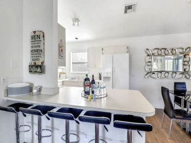 Fort Myers Home 929365
