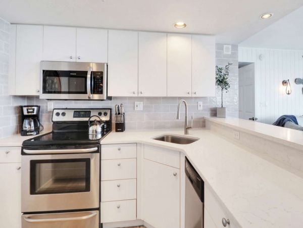 On Beach Fort Myers Vacation Condo One Bedroom