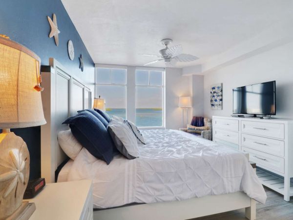 On Beach Fort Myers Vacation Condo One Bedroom