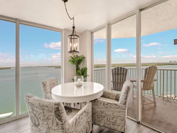 On Beach Fort Myers Vacation Condo One Bedroom