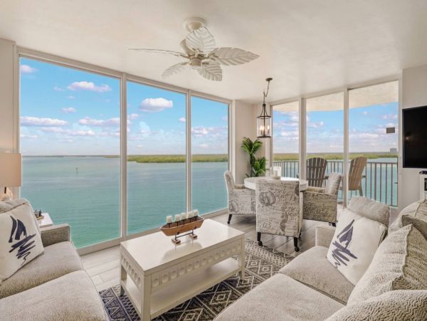 On Beach Fort Myers Vacation Condo One Bedroom