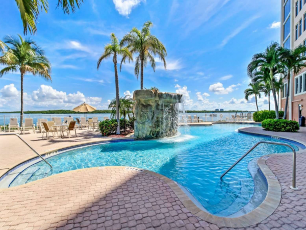 Lovely Fort Myers Beach Vacation Condo Bay View