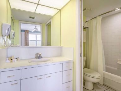 Fort Myers Beach Two Bedroom Gulf View Vacation Condo