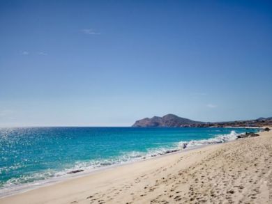 Los Cabos Vacation Home Sleeps Twenty Two Guests