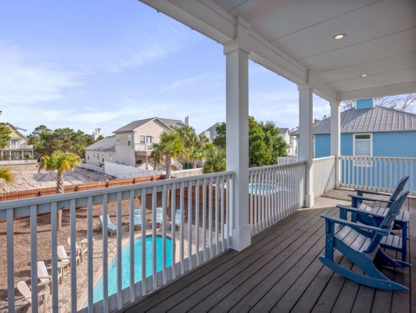 Luxury 7 Bedrooms Walk to Beach Home in Destin