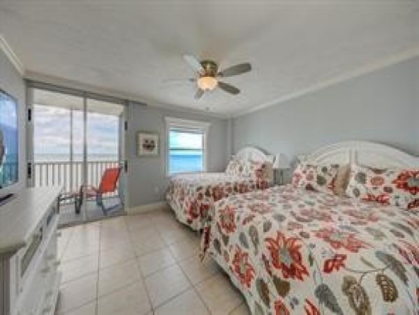 Siesta Key Vacation Condo on Beach