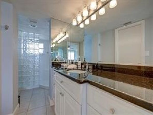 Siesta Key Vacation Condo on Beach