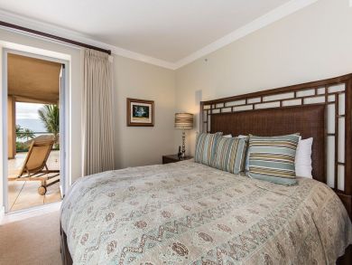 Maui Oceanfront 3 Bedroom Luxury Condo Sleeps 8 Guests Maui Oceanfront 3 Bedroom Luxury Condo Sleeps 8 Guests
