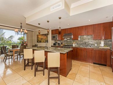 Maui Oceanfront 3 Bedroom Luxury Condo Sleeps 8 Guests Maui Oceanfront 3 Bedroom Luxury Condo Sleeps 8 Guests
