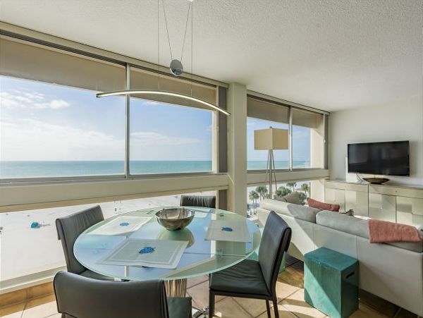Charming Gulf Front Two Bedroom Vacation Rental on Siesta Key