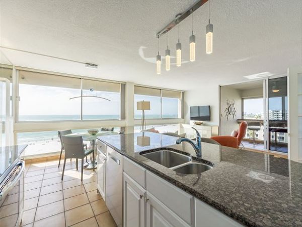 Charming Gulf Front Two Bedroom Vacation Rental on Siesta Key