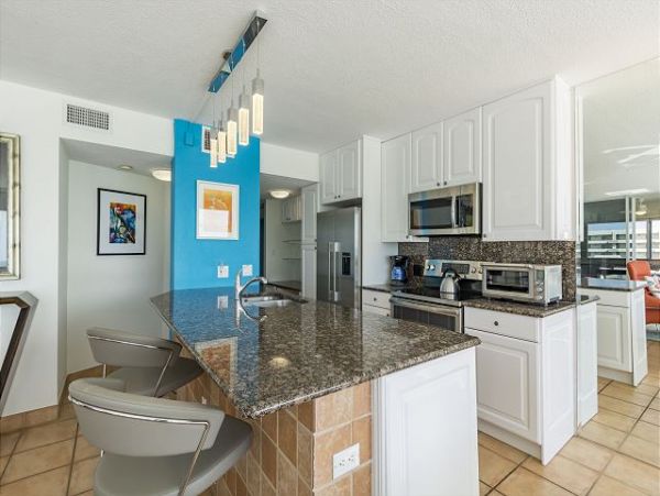 Charming Gulf Front Two Bedroom Vacation Rental on Siesta Key