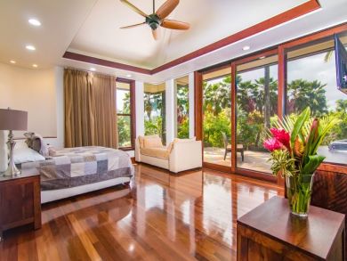 Kilauea Vacation Home Plus 2 Cottages Sleeps Ten Guests