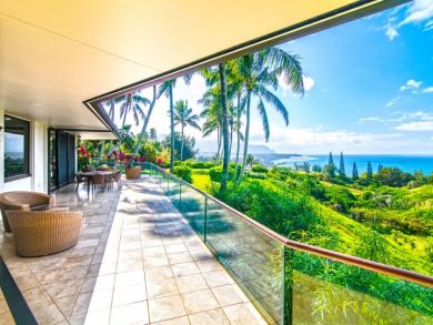 Kilauea Vacation Home Plus 2 Cottages Sleeps Ten Guests